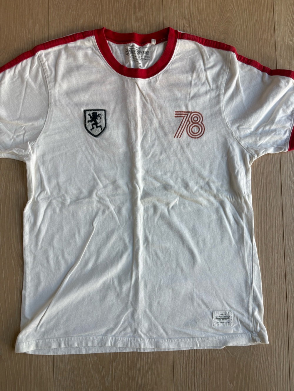 Guess White Short-Sleeve Crew Tee with Red Trim and Crest '78'